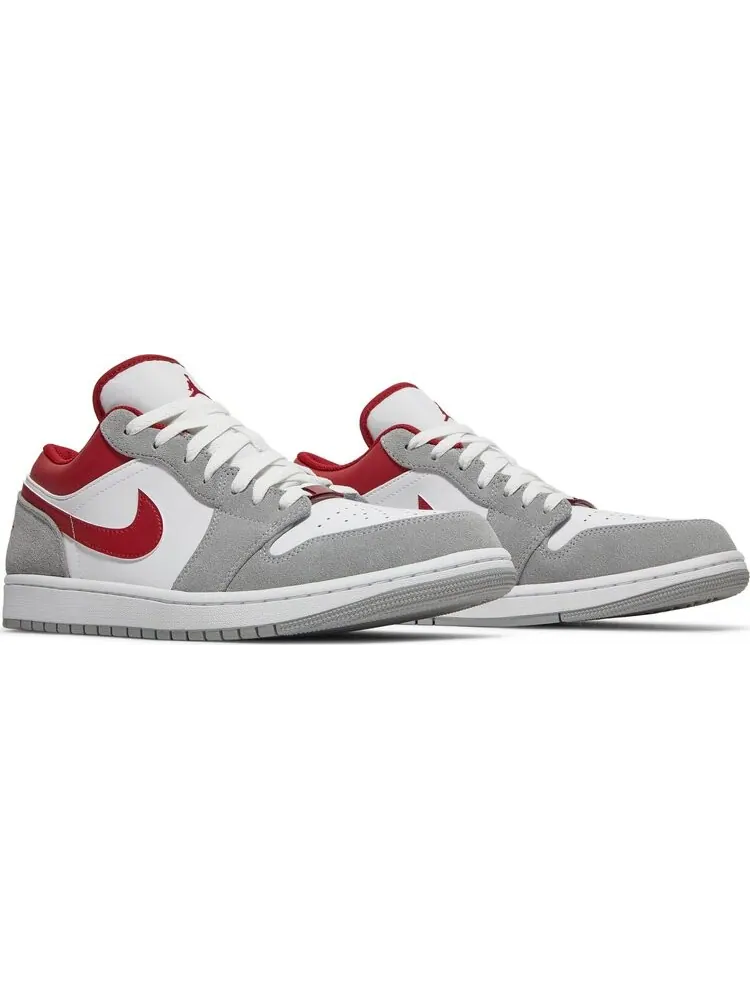 Кроссовки Air Jordan 1 Low SE Light Smoke Grey Gym Red — изображение 8 из 8, белый