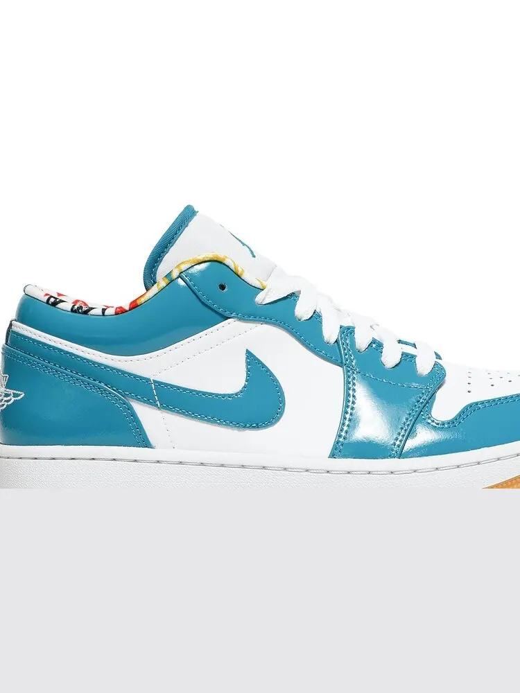 Кроссовки Air Jordan 1 Low Barcelona — изображение 2 из 8, белый