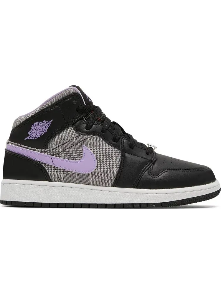 Кроссовки Nike Air Jordan 1 Mid SE GS Houndstooth — изображение 2 из 5, фиолетовый/черный/серый