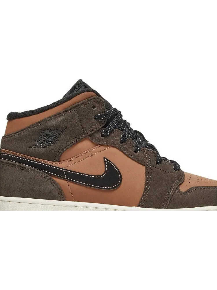 Кроссовки Air Jordan 1 Mid SE GS Earth Tone — изображение 2 из 8, коричневый