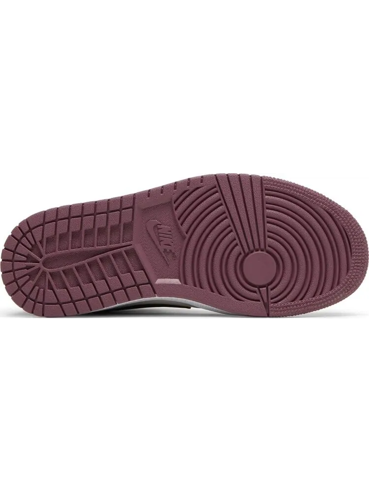 Кроссовки Wmns Air Jordan 1 Mid SE Berry Pink — изображение 4 из 8, белый