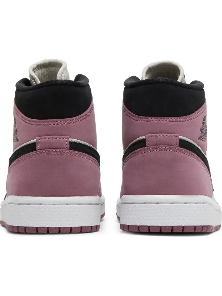 Кроссовки Wmns Air Jordan 1 Mid SE Berry Pink — изображение 6 из 8, белый