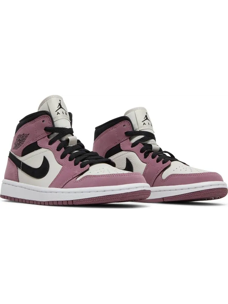 Кроссовки Wmns Air Jordan 1 Mid SE Berry Pink — изображение 8 из 8, белый
