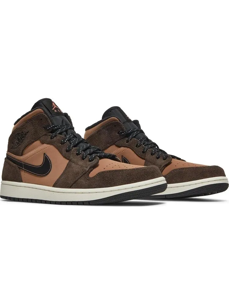 Кроссовки Air Jordan 1 Mid SE Dark Chocolate — изображение 8 из 8, коричневый