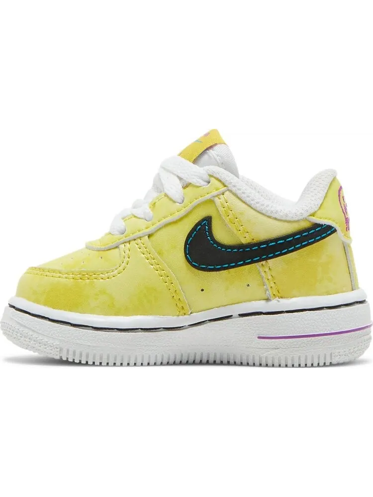 Кроссовки Nike Air Force 1 LV8 3 TD 'Peace, Love, and Basketball' — изображение 3 из 8, желтый