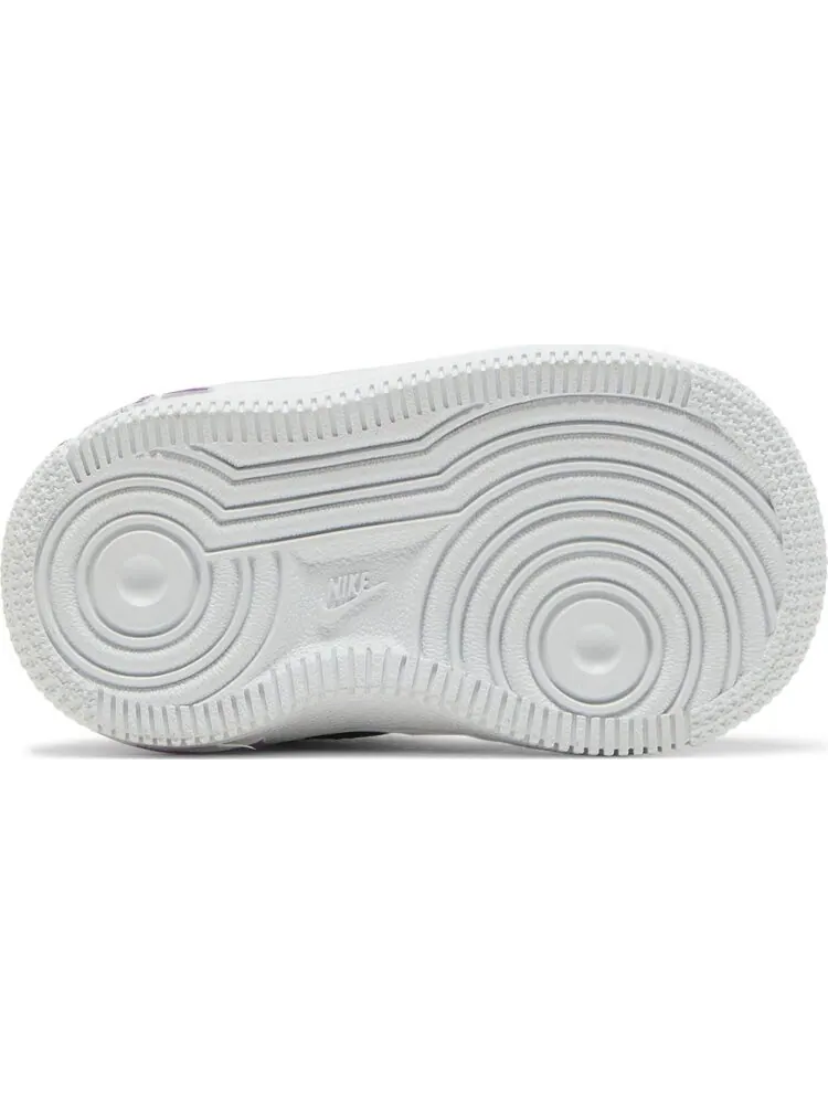 Кроссовки Nike Air Force 1 LV8 3 TD 'Peace, Love, and Basketball' — изображение 4 из 8, желтый