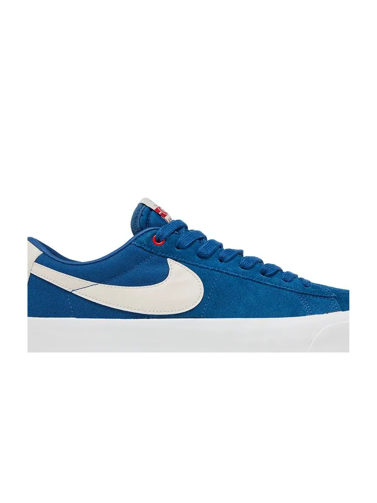 Кроссовки Zoom Blazer Low Pro GT SB 'Court Blue' — изображение 2 из 8, синий