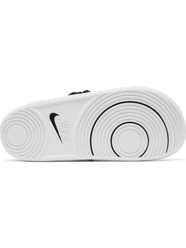 Сандалии Nike OffCourt FlyEase Slide 'Black White' — изображение 4 из 8, черный