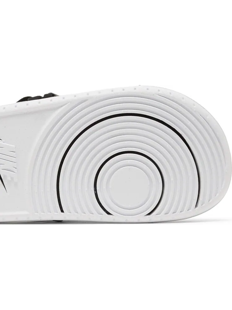 Сандалии Nike OffCourt FlyEase Slide 'Black White' — изображение 5 из 8, черный