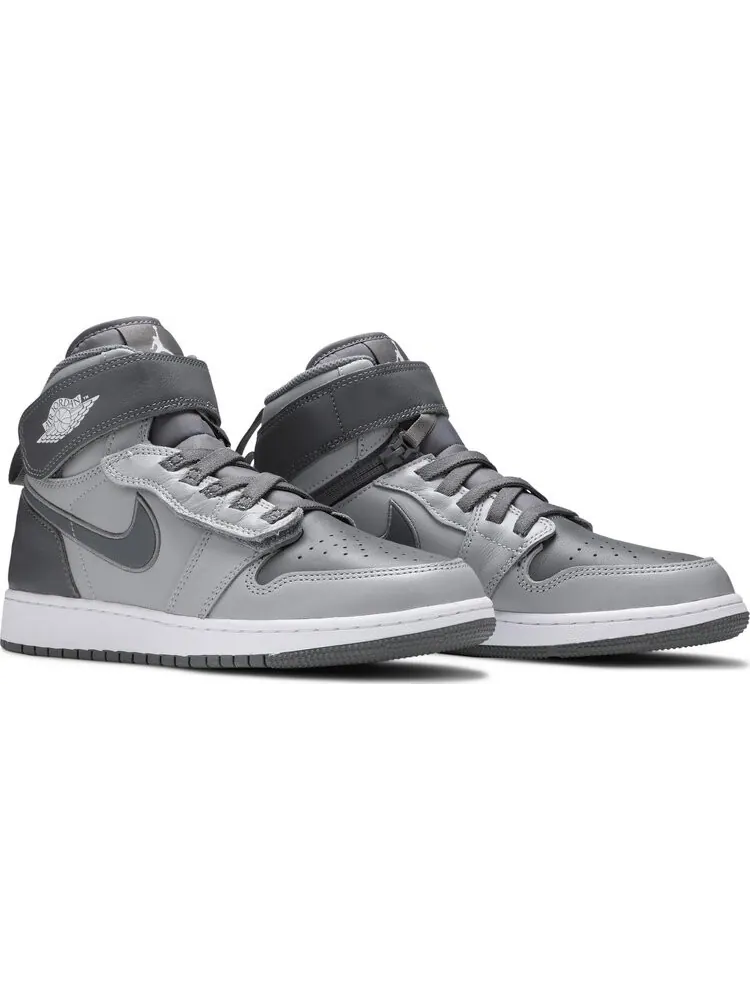 Кроссовки Air Jordan 1 High FlyEase GS Light Smoke Grey — изображение 8 из 8, серый