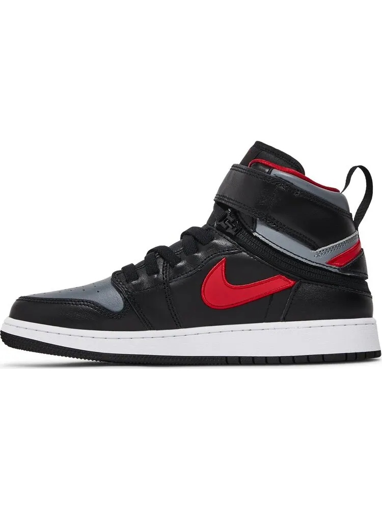 Кроссовки Air Jordan 1 High FlyEase GS Smoke Grey Gym Red — изображение 3 из 8, черный