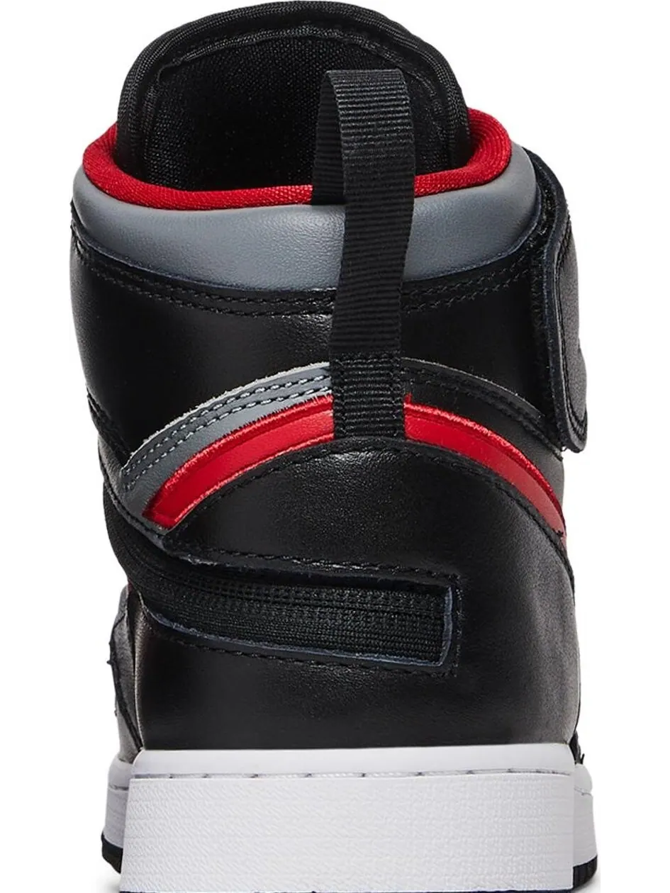 Кроссовки Air Jordan 1 High FlyEase GS Smoke Grey Gym Red — изображение 7 из 8, черный