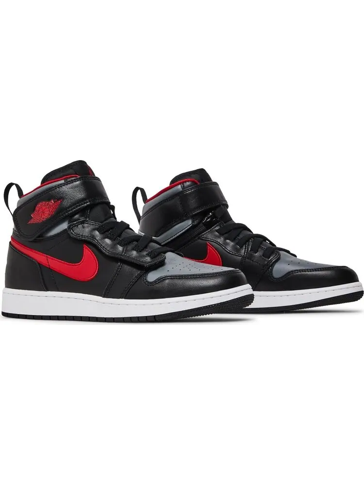 Кроссовки Air Jordan 1 High FlyEase GS Smoke Grey Gym Red — изображение 8 из 8, черный