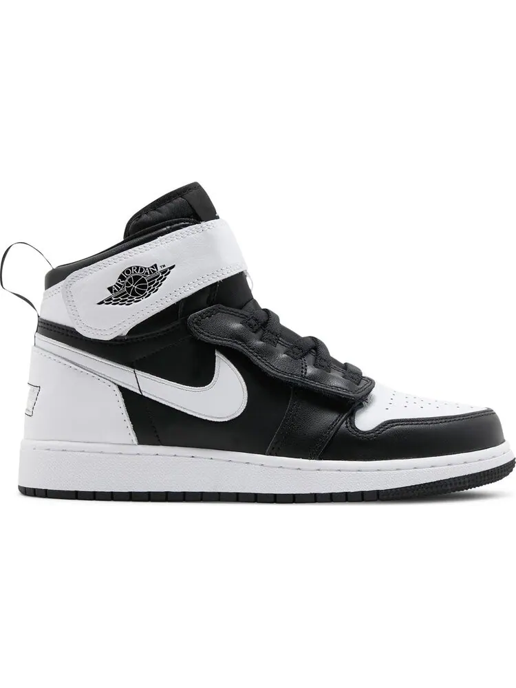 Кроссовки Air Jordan 1 High FlyEase GS Black White — изображение 1 из 8, черный