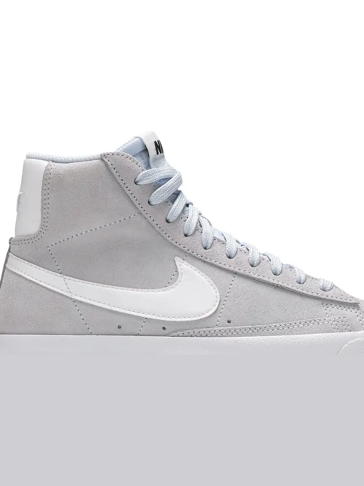 Кроссовки Nike Blazer Mid '77 Suede GS 'Football Grey' — изображение 2 из 8, серый