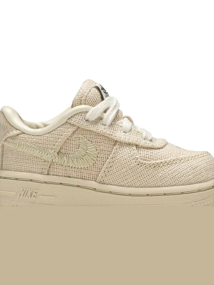 Кроссовки Nike Stussy x Air Force 1 Low TD 'Fossil' — изображение 2 из 8, загар