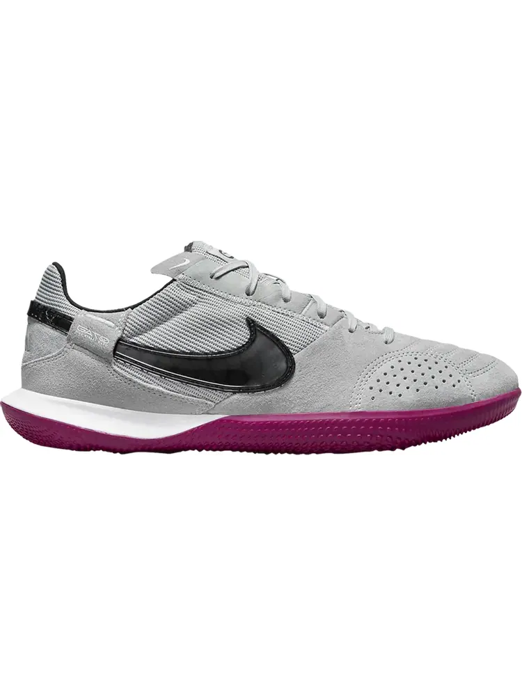 Кроссовки Nike Streetgato 'Grey Fog Dynamic Berry' — изображение 1 из 1, серый