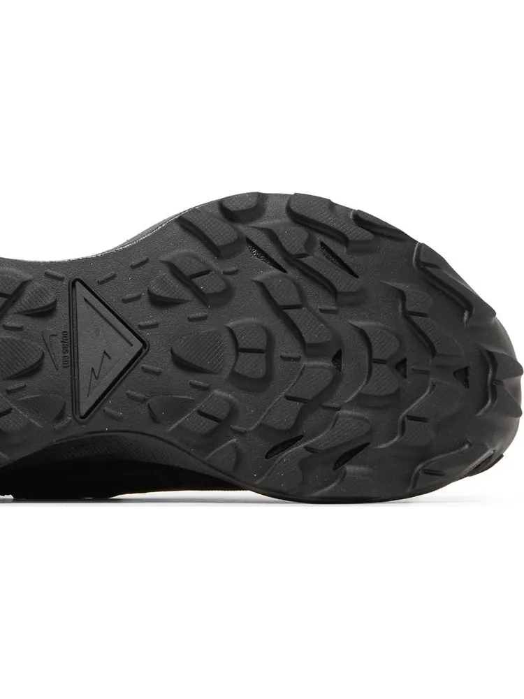 Кроссовки Nike Wmns Pegasus Trail 3 GTX 'Triple Black' — изображение 5 из 8, черный
