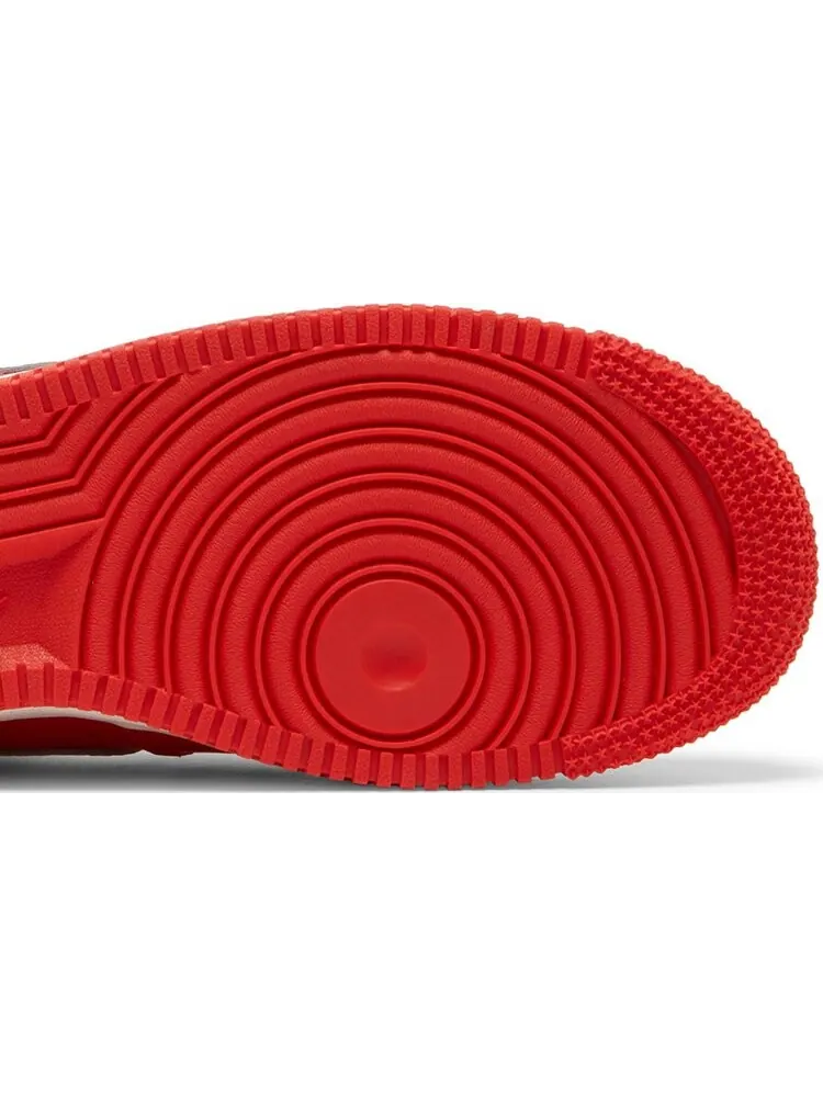 Кроссовки Nike NBA x Air Force 1 High '07 LV8 '75th Anniversary - Trail Blazers' — изображение 5 из 8, красный