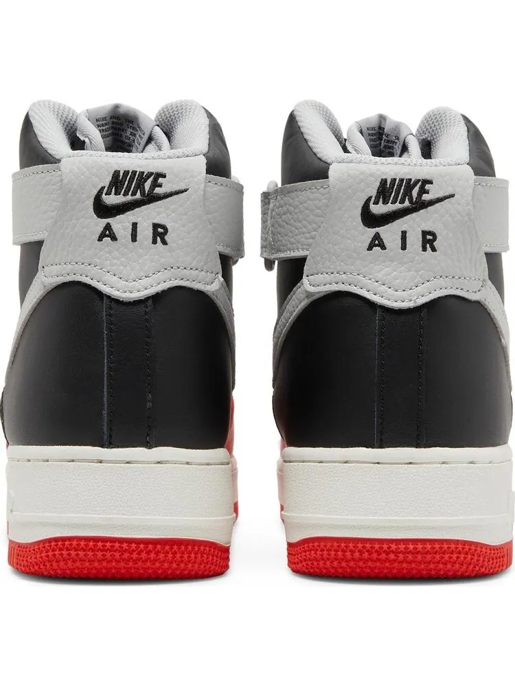 Кроссовки Nike NBA x Air Force 1 High '07 LV8 '75th Anniversary - Trail Blazers' — изображение 6 из 8, красный
