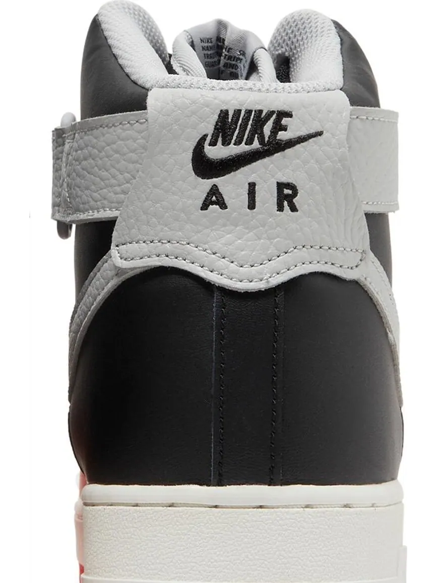 Кроссовки Nike NBA x Air Force 1 High '07 LV8 '75th Anniversary - Trail Blazers' — изображение 7 из 8, красный