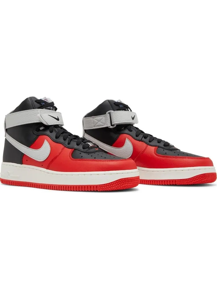 Кроссовки Nike NBA x Air Force 1 High '07 LV8 '75th Anniversary - Trail Blazers' — изображение 8 из 8, красный