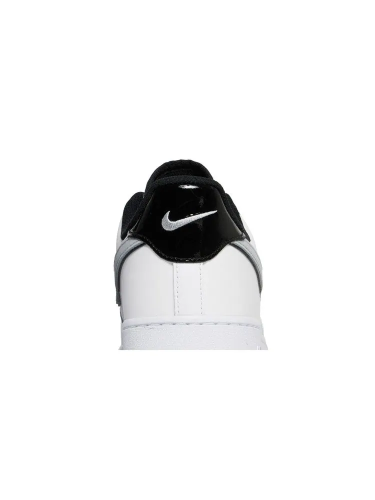 Кроссовки Nike Air Force 1 '07 LV8 'White Wolf Grey' — изображение 8 из 9, белый/белый/черный/серый