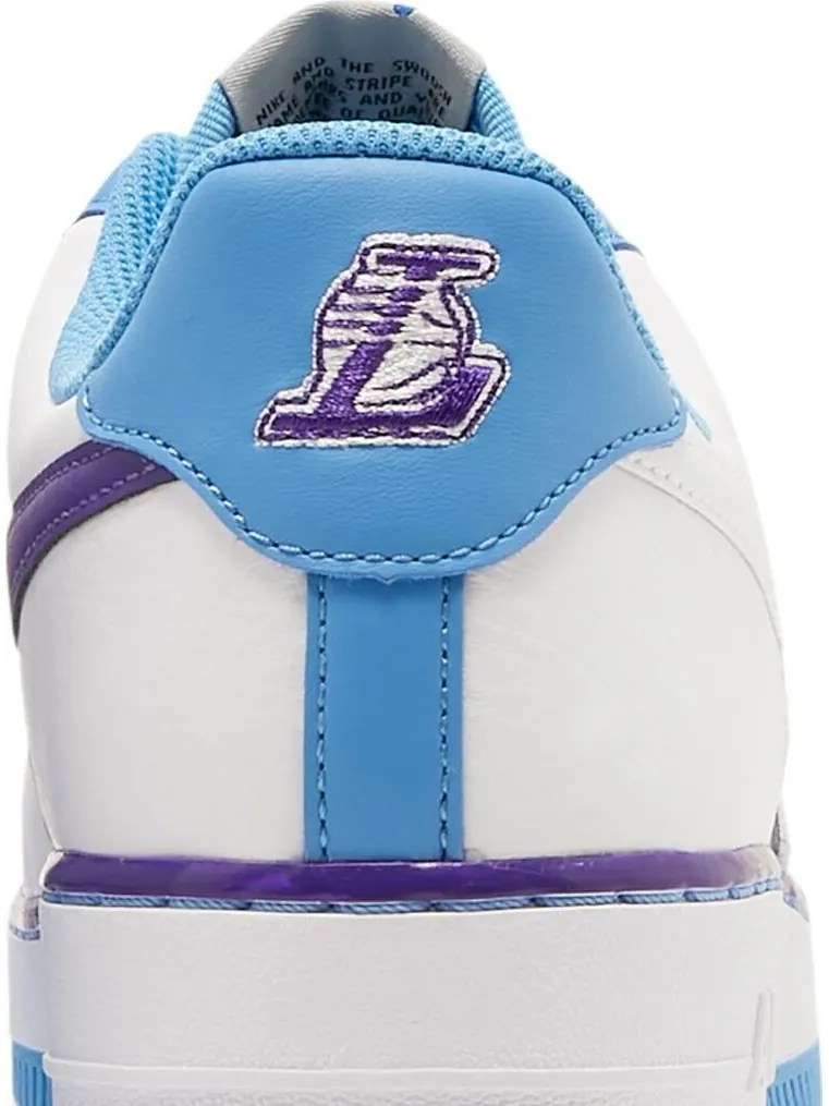 Кроссовки Nike NBA x Air Force 1 '07 LV8 '75th Anniversary - Lakers' — изображение 7 из 8, белый