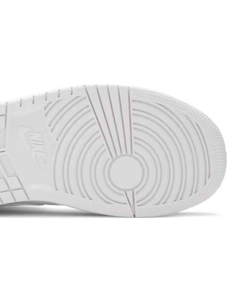 Кроссовки Air Jordan 1 Mid Swoosh Logo - Grey Camo — изображение 5 из 8, белый