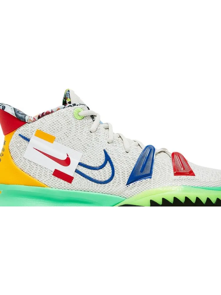 Кроссовки Nike Kyrie 7 'Visions' — изображение 2 из 8, бежевый