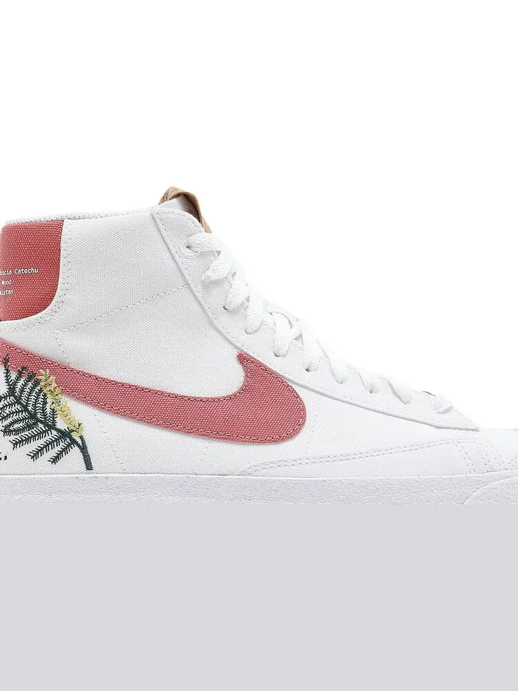 Кроссовки Nike Wmns Blazer Mid '77 'Catechu' — изображение 2 из 8, белый