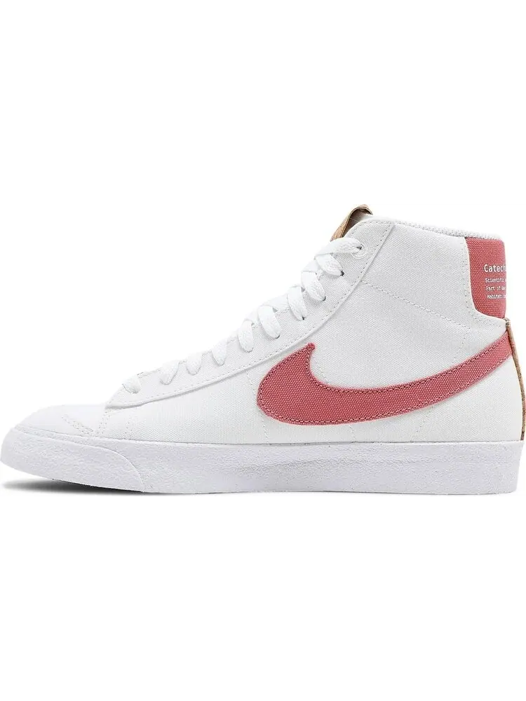 Кроссовки Nike Wmns Blazer Mid '77 'Catechu' — изображение 3 из 8, белый
