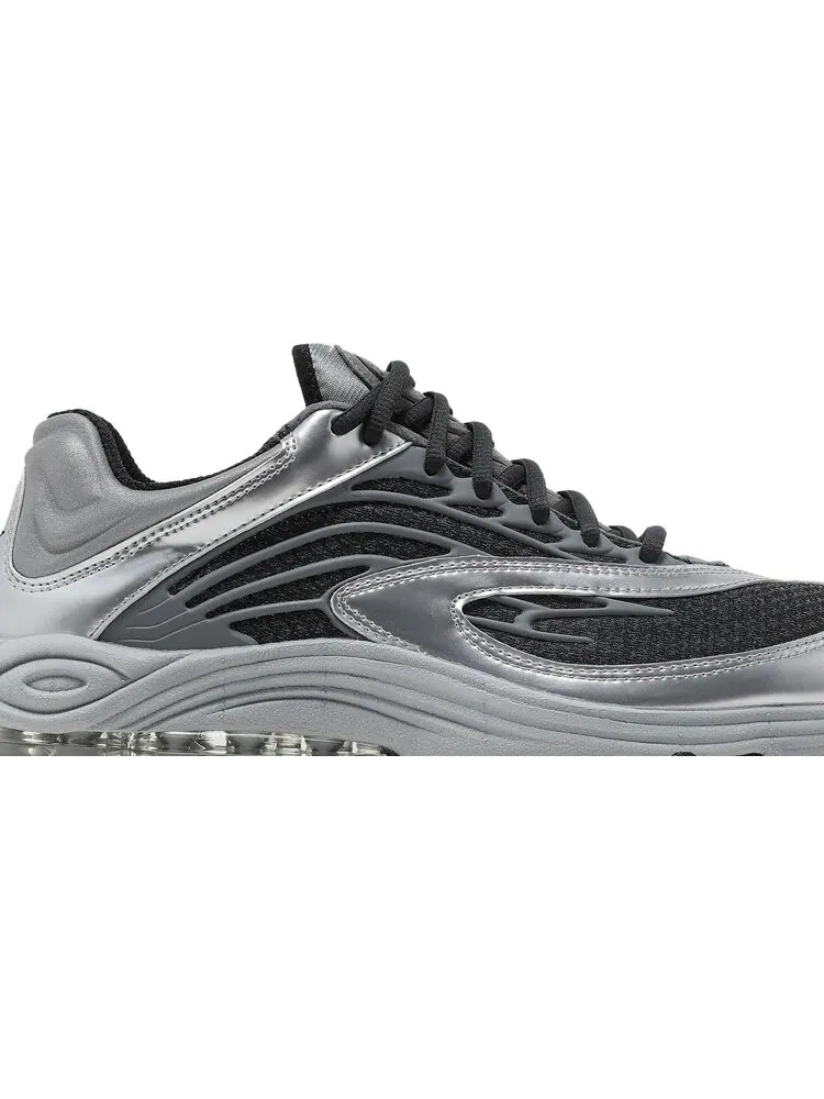 Кроссовки Nike Air Tuned Max 'Smoke Grey' — изображение 2 из 8, серый