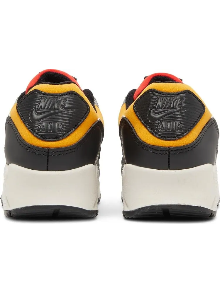 Кроссовки Nike Wmns Air Max 90 SE 'Safari' — изображение 6 из 8, красный