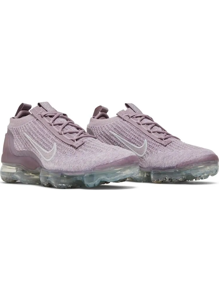 Кроссовки Nike Wmns Air VaporMax 2021 Flyknit 'Plum Fog' — изображение 8 из 8, фиолетовый