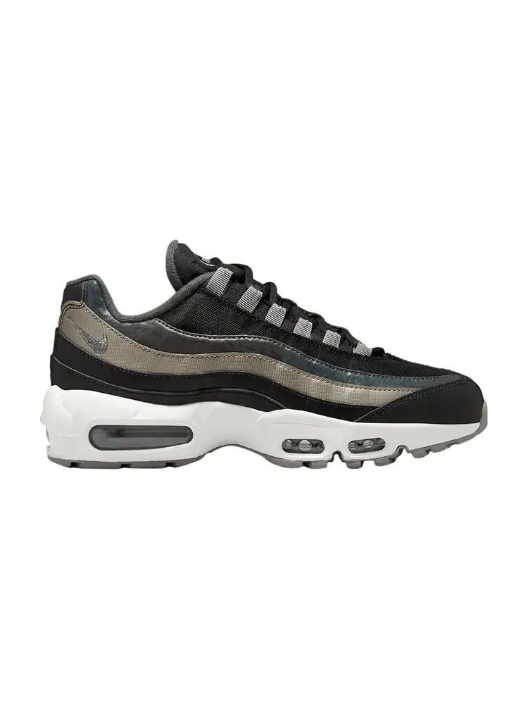 Кроссовки Nike Wmns Air Max 95 'Reflective Iridescent Camo' — изображение 1 из 1, черный/белый//металлик