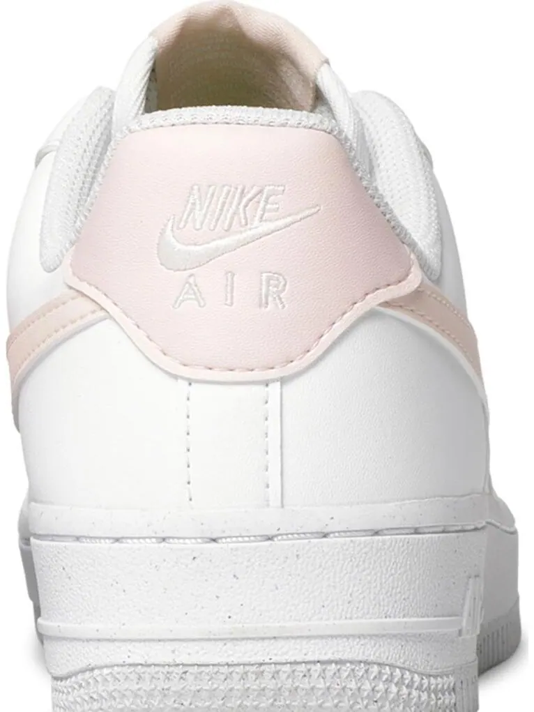 Кроссовки Nike Wmns Air Force 1 Next Nature 'White Pale Coral' — изображение 7 из 8, белый