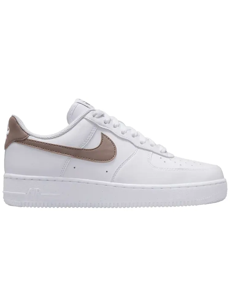 Кроссовки Nike Wmns Air Force 1 '07 Next Nature 'White Mink Brown' — изображение 1 из 1, белый коричневый