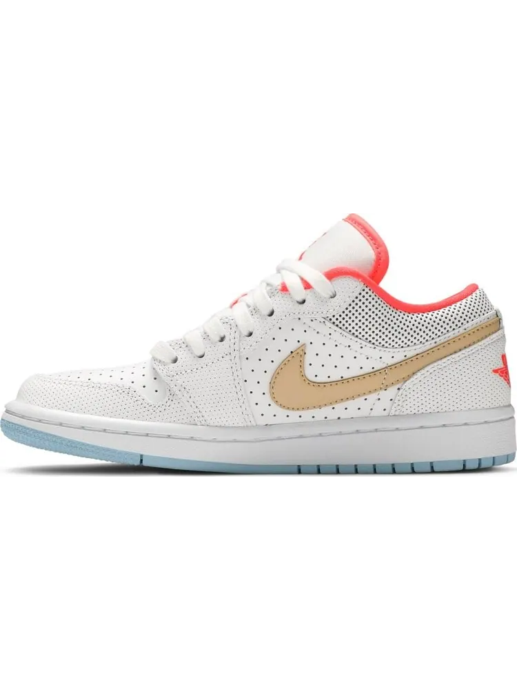 Кроссовки Wmns Air Jordan 1 Low SE White Sesame — изображение 3 из 8, белый