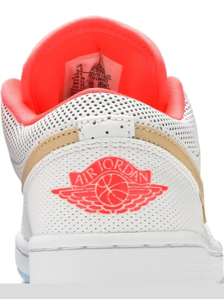 Кроссовки Wmns Air Jordan 1 Low SE White Sesame — изображение 7 из 8, белый