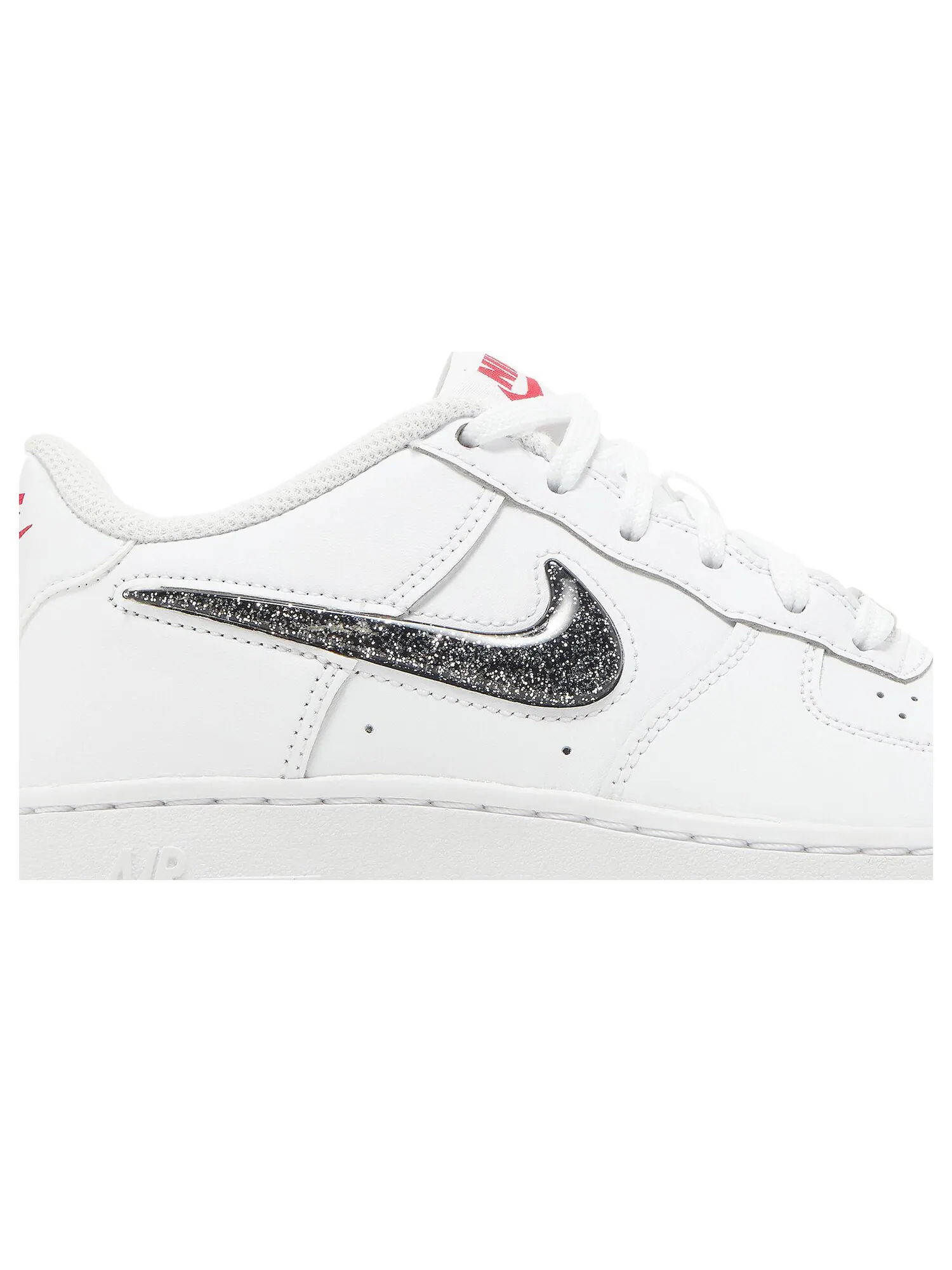 Кроссовки Nike Air Force 1 LV8 GS 'White Black' — изображение 2 из 8, белый