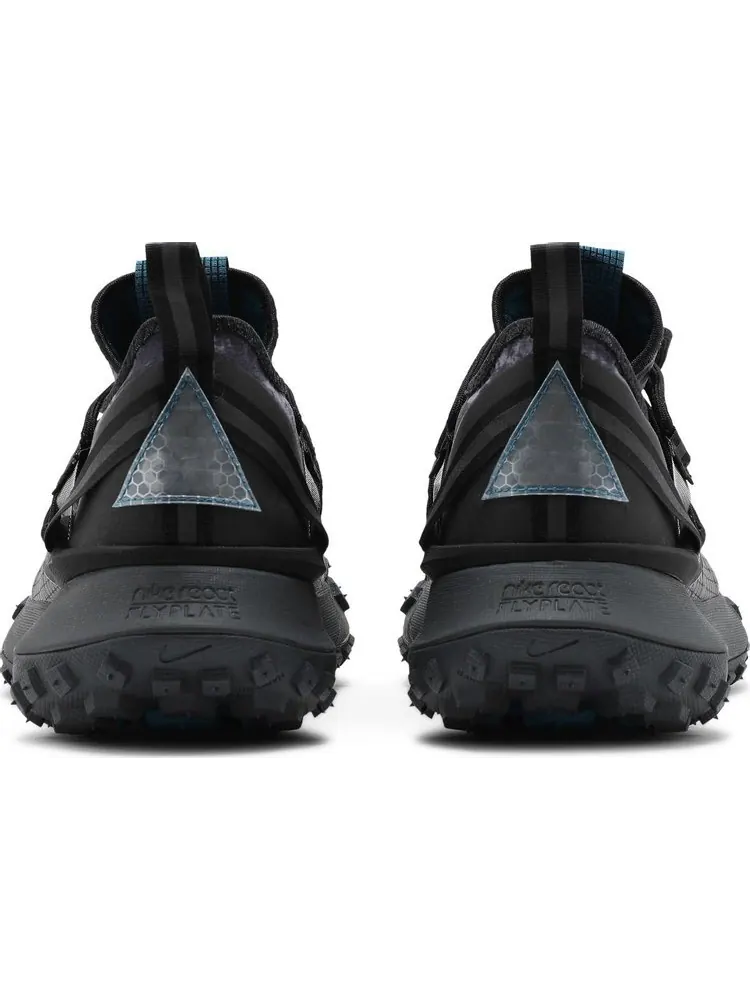 Кроссовки Nike ACG Mountain Fly Low 'Black Green Abyss' — изображение 6 из 8, черный