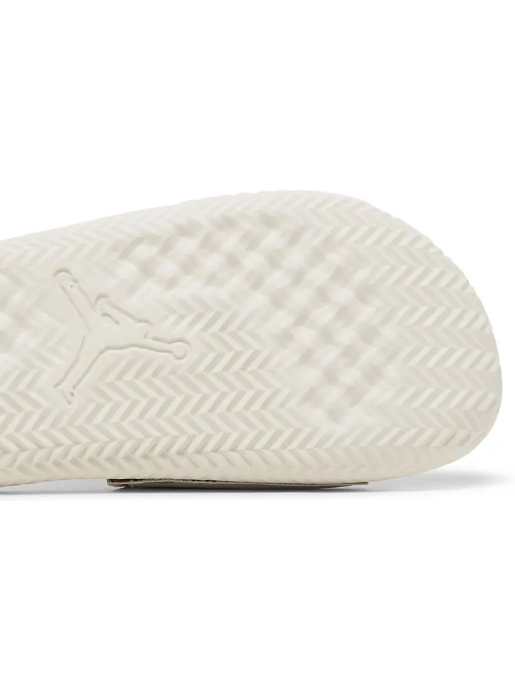 Шлепанцы Air Jordan Jordan Play Slide 'Phantom University Red' — изображение 5 из 8, белый