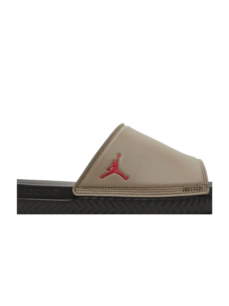 Шлепанцы Jordan Play Slide 'Palomino Fire Red' — изображение 2 из 8, красный