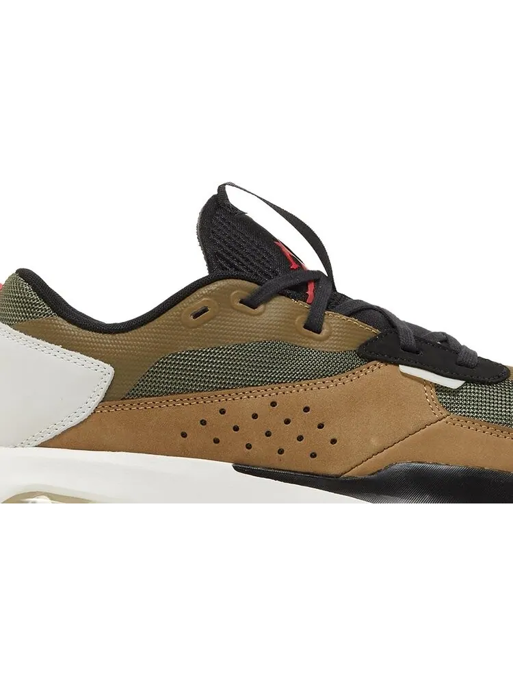 Кроссовки Jordan Air 200E Medium Olive Brown Kelp — изображение 2 из 8, зеленый