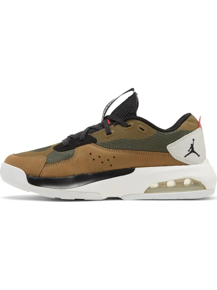 Кроссовки Jordan Air 200E Medium Olive Brown Kelp — изображение 3 из 8, зеленый