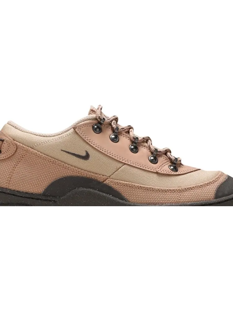 Кроссовки Nike Wmns Lahar Low Canvas 'Grain' — изображение 2 из 8, коричневый