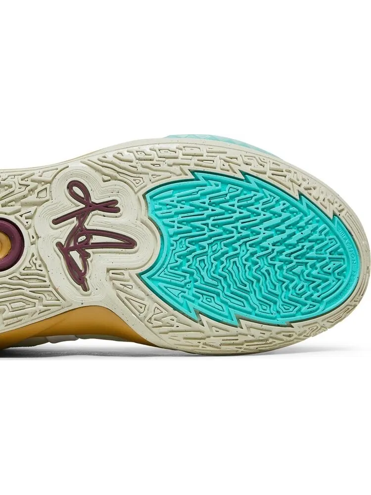 Кроссовки Nike Sue Bird x Kyrie Infinity GS 'Golden Tribute' — изображение 5 из 8, зеленый