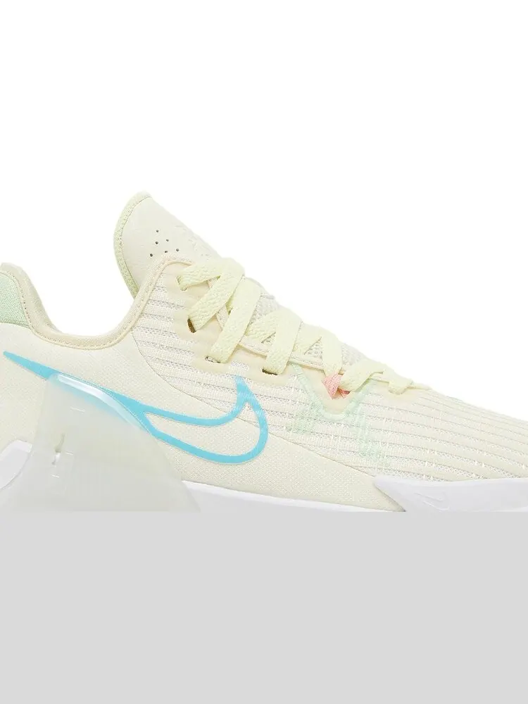 Кроссовки Nike LeBron Witness 6 GS 'Coconut Milk' — изображение 2 из 8, желтый
