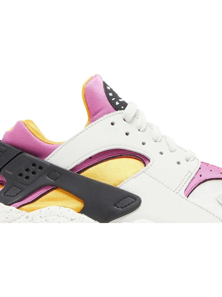 Кроссовки Nike Air Huarache 'Lethal Pink' — изображение 2 из 8, серый